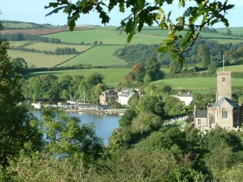 Stoke Gabriel Lodgings Bed & Breakfast Totnes Dış mekan fotoğraf